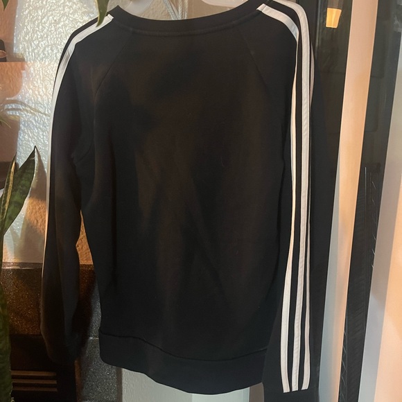 Adidas sweater - Picture 3 of 3